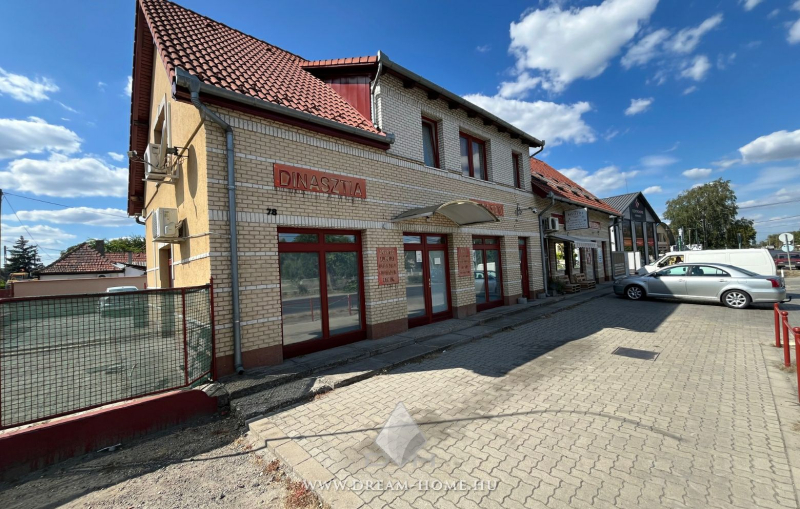 Ingatlan hirdetés kép