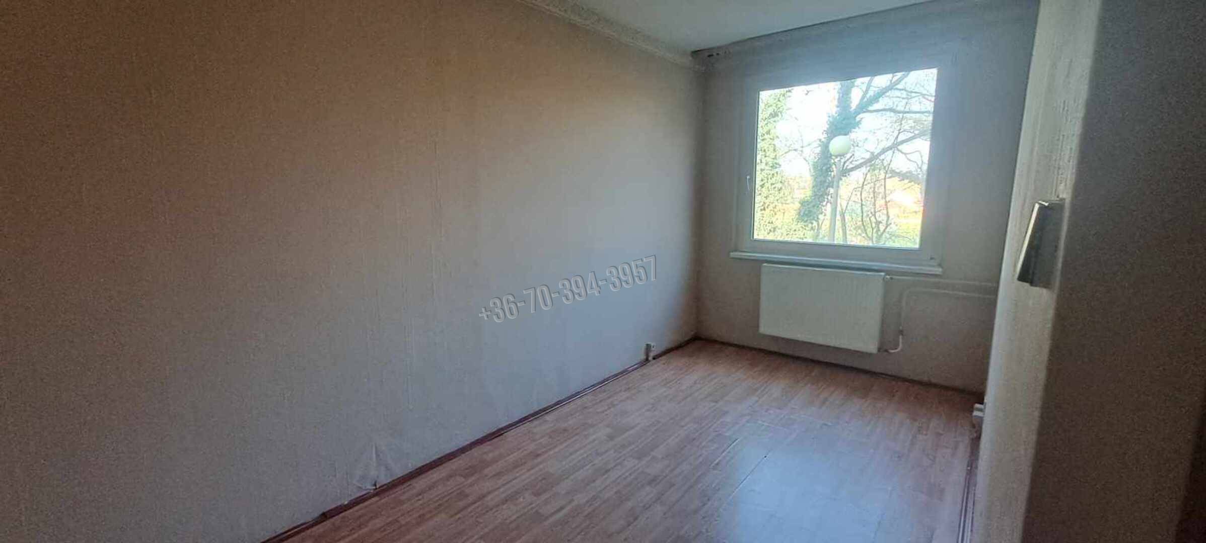 Ingatlan hirdetés kép