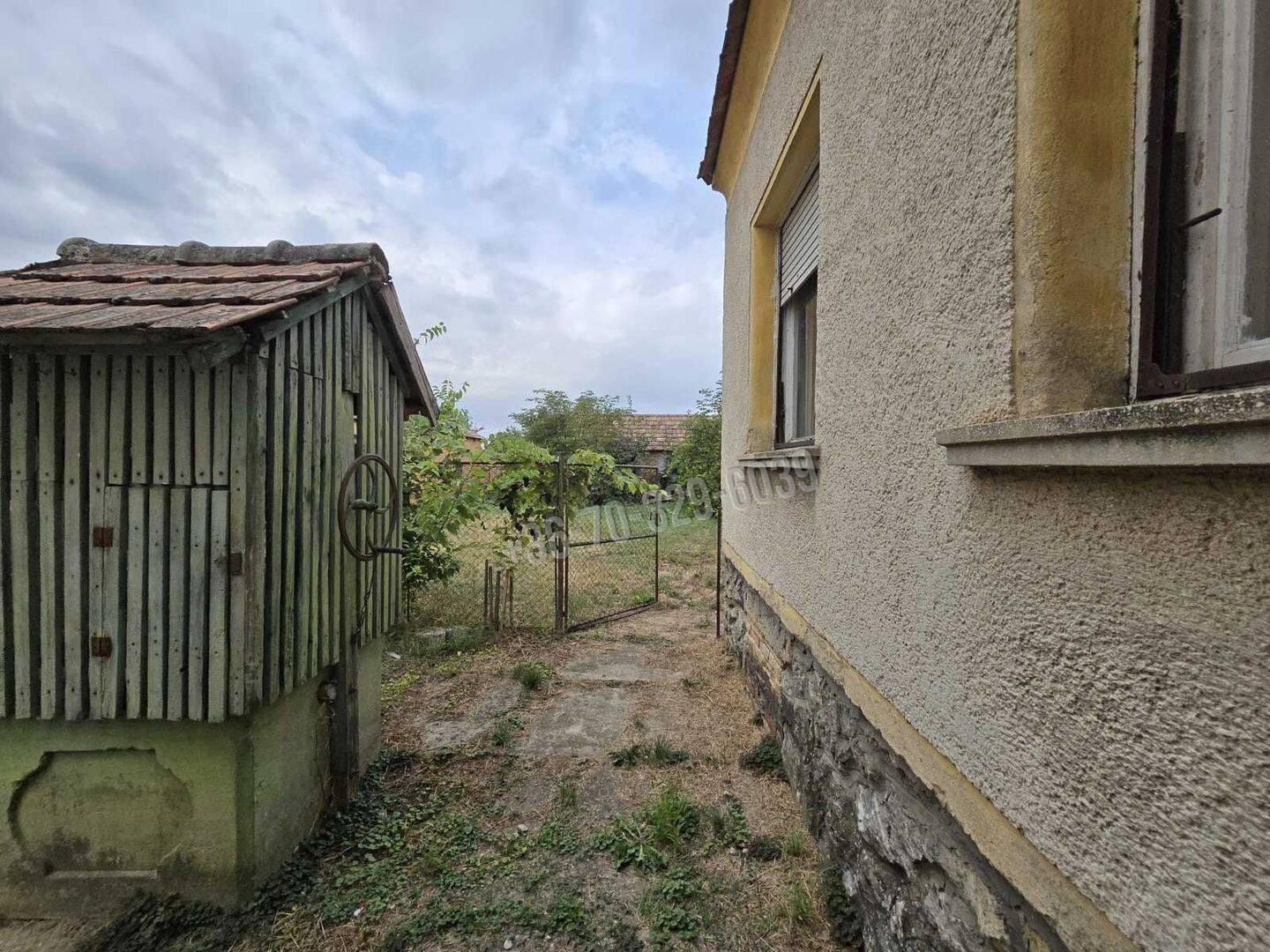 Ingatlan hirdetés kép