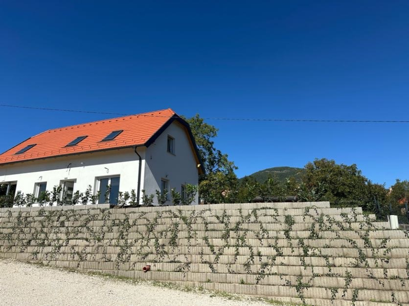 Ingatlan hirdetés kép