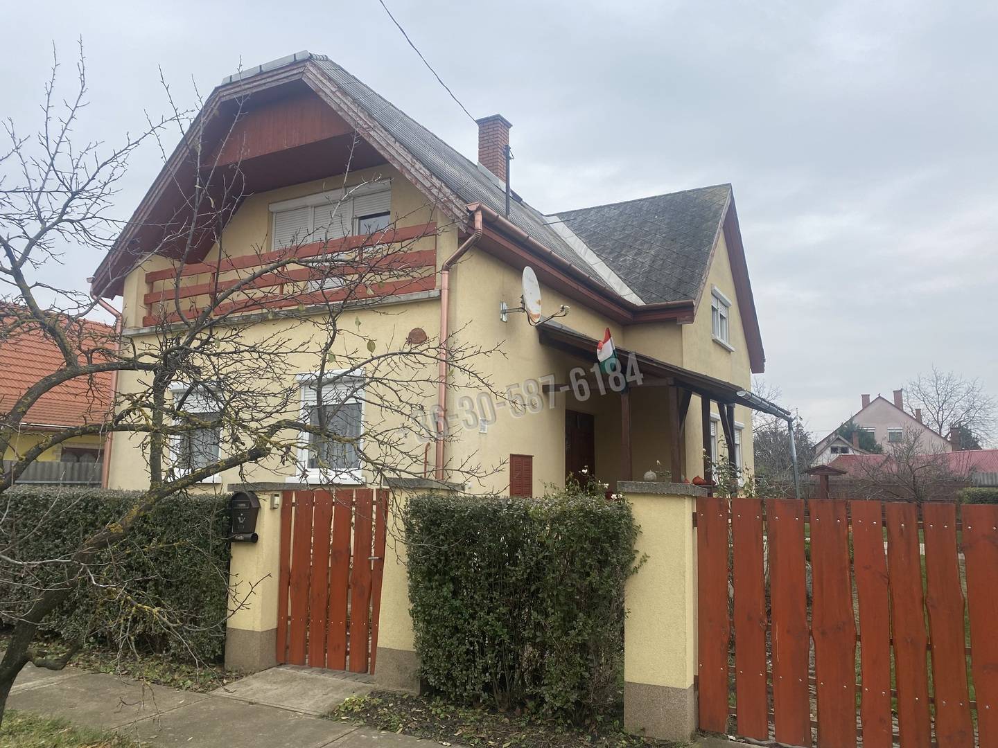 Ingatlan hirdetés kép