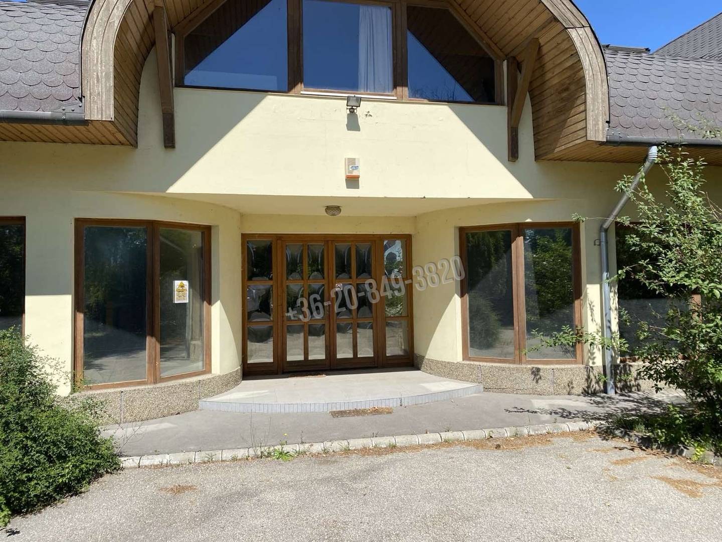 Ingatlan hirdetés kép