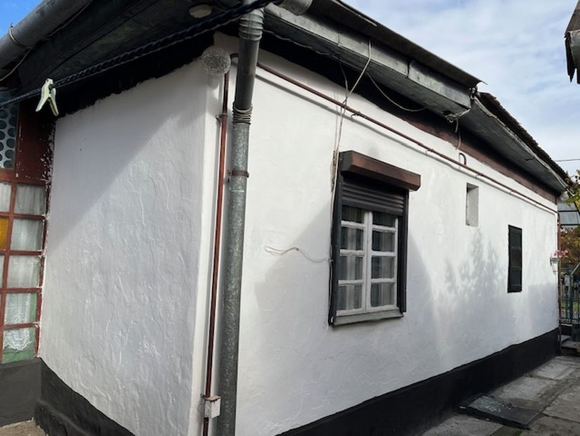 Szigethalmon Rákóczi utcánál 124 nm 4 szobás felújítandó családiház