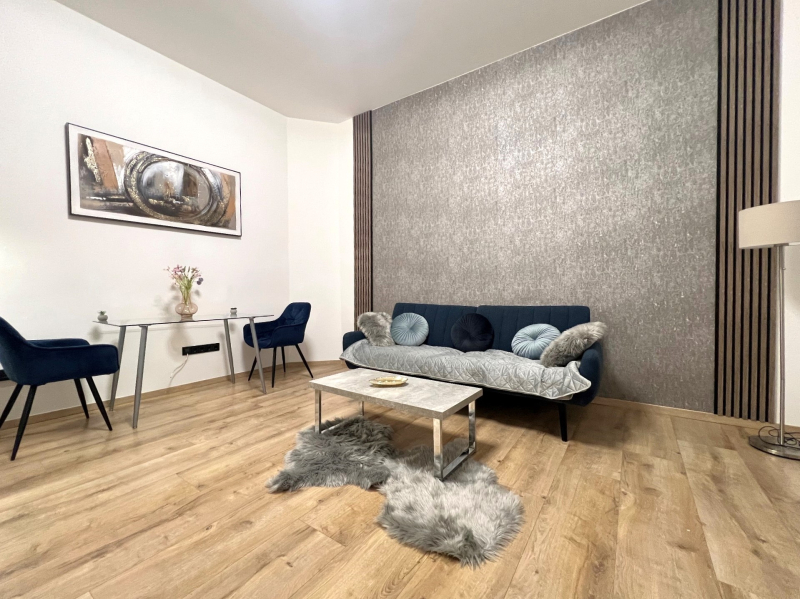 Eladó Lakás, Budapest VI. kerület, Izabella utca, 34nm, 49900000 Ft