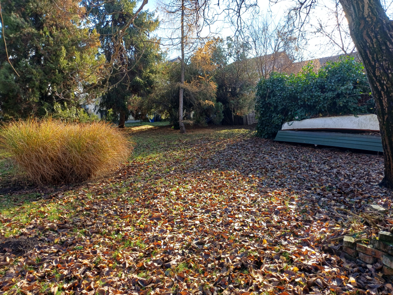 Eladó Telek, Pilisvörösvár, 701nm, 69500000 Ft