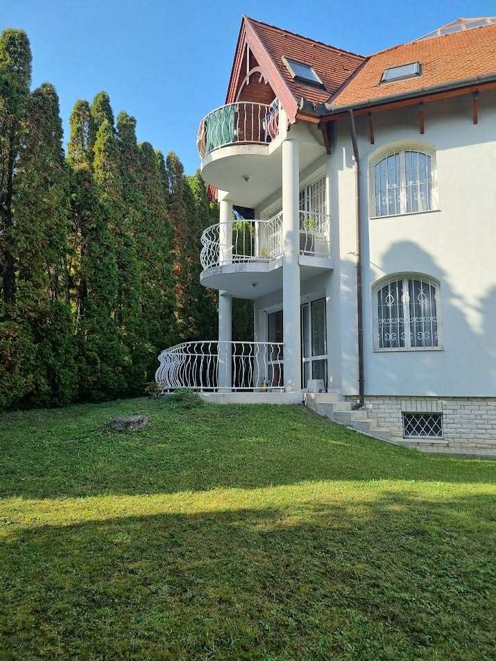 Eladó Lakás, Budapest XII. kerület, Budapest 12 kerület eladó lakás, 120nm, 220000000 Ft