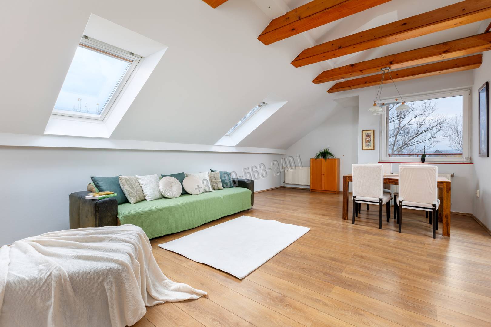 Eladó Társasházi lakás, Esztergom, Kertváros, 122nm, 82500000 Ft