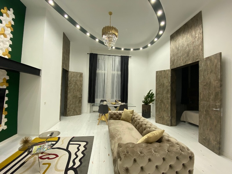 Eladó Lakás, Budapest V. kerület, Veres Pálné utca, 113nm, 850000 Ft