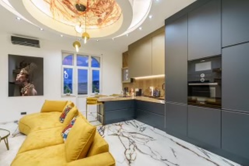 Eladó Lakás, Budapest V. kerület, Egyetem tér, 91nm, 350000000 Ft