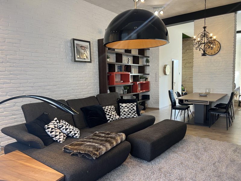 Eladó Lakás, Budapest V. kerület, Petőfi Sándor utca, 95nm, 206000000 Ft