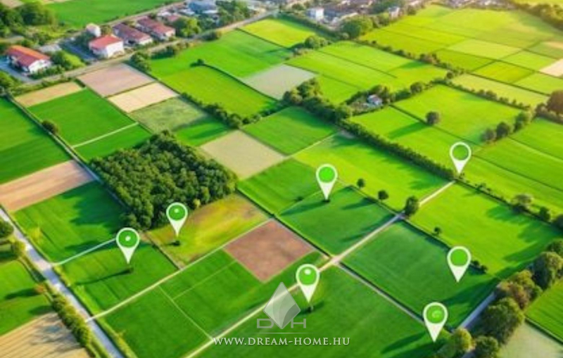 Eladó Telek, Kecskemét, 4200nm, 55000000 Ft