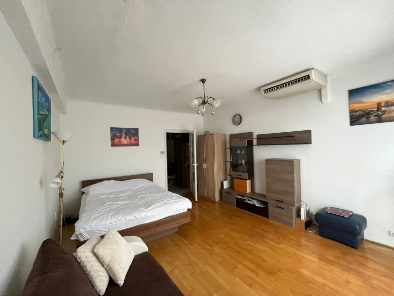 Eladó Lakás, Budapest XIV. kerület, Fűrész utca, 43nm, 67500000 Ft