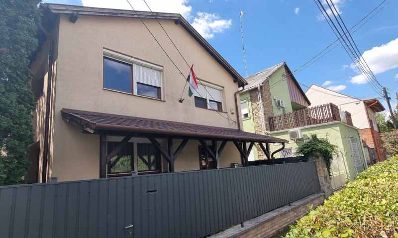 Eladó Iroda, Érd, 38nm, 150000 Ft