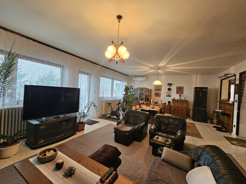 Eladó Ház, Érd, Érd-liget, 540nm, 209900000 Ft