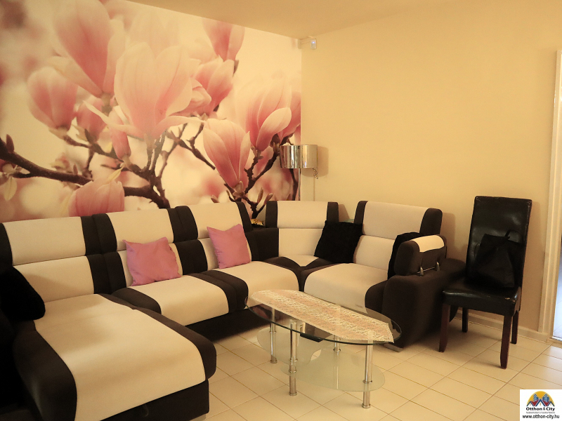 Eladó Ház, Kiskunlacháza, 238nm, 94900000 Ft