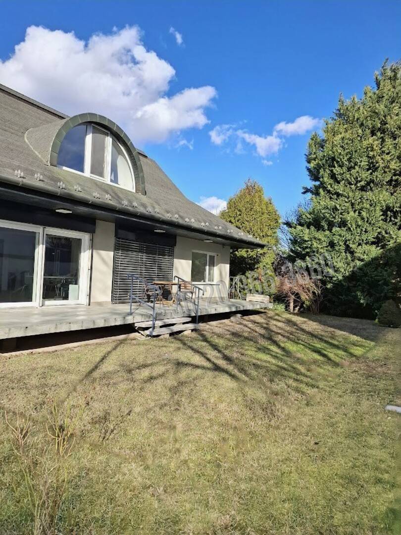 Eladó Családi ház, Budaörs, Alsó kertváros, 185nm, 249000000 Ft