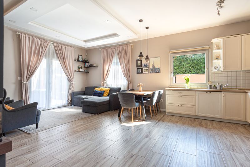 Eladó Ház, Budapest XVIII. kerület, 142nm, 179900000 Ft