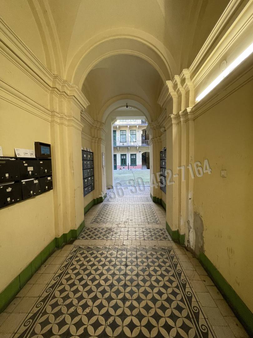 Eladó Társasházi lakás, Budapest VII. kerület, Erzsébetváros (Nagykörúton belül), 95nm, 104900000 Ft