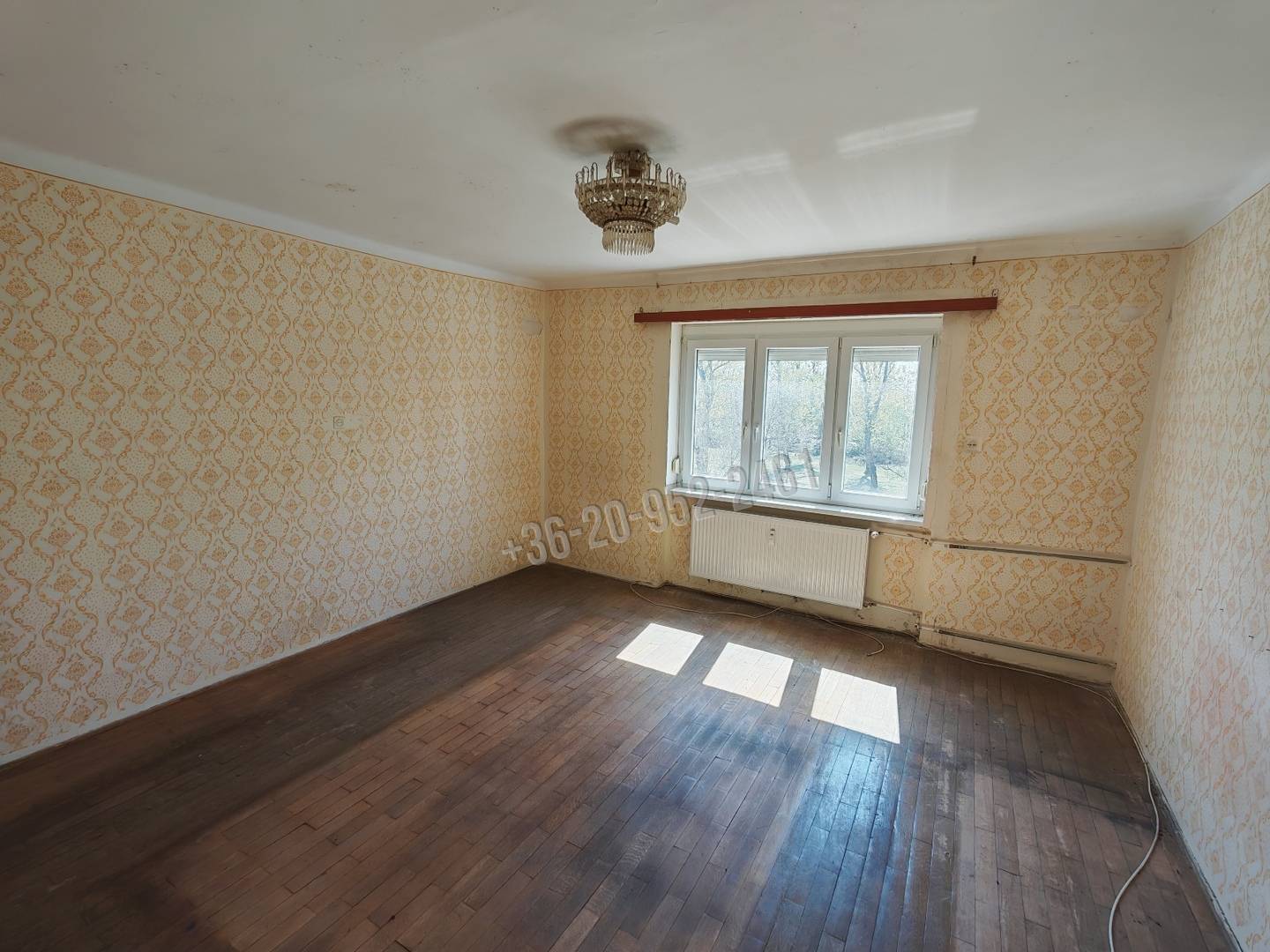 Eladó Társasházi lakás, Almásfüzitő, Nagykolónia, 50nm, 31900000 Ft