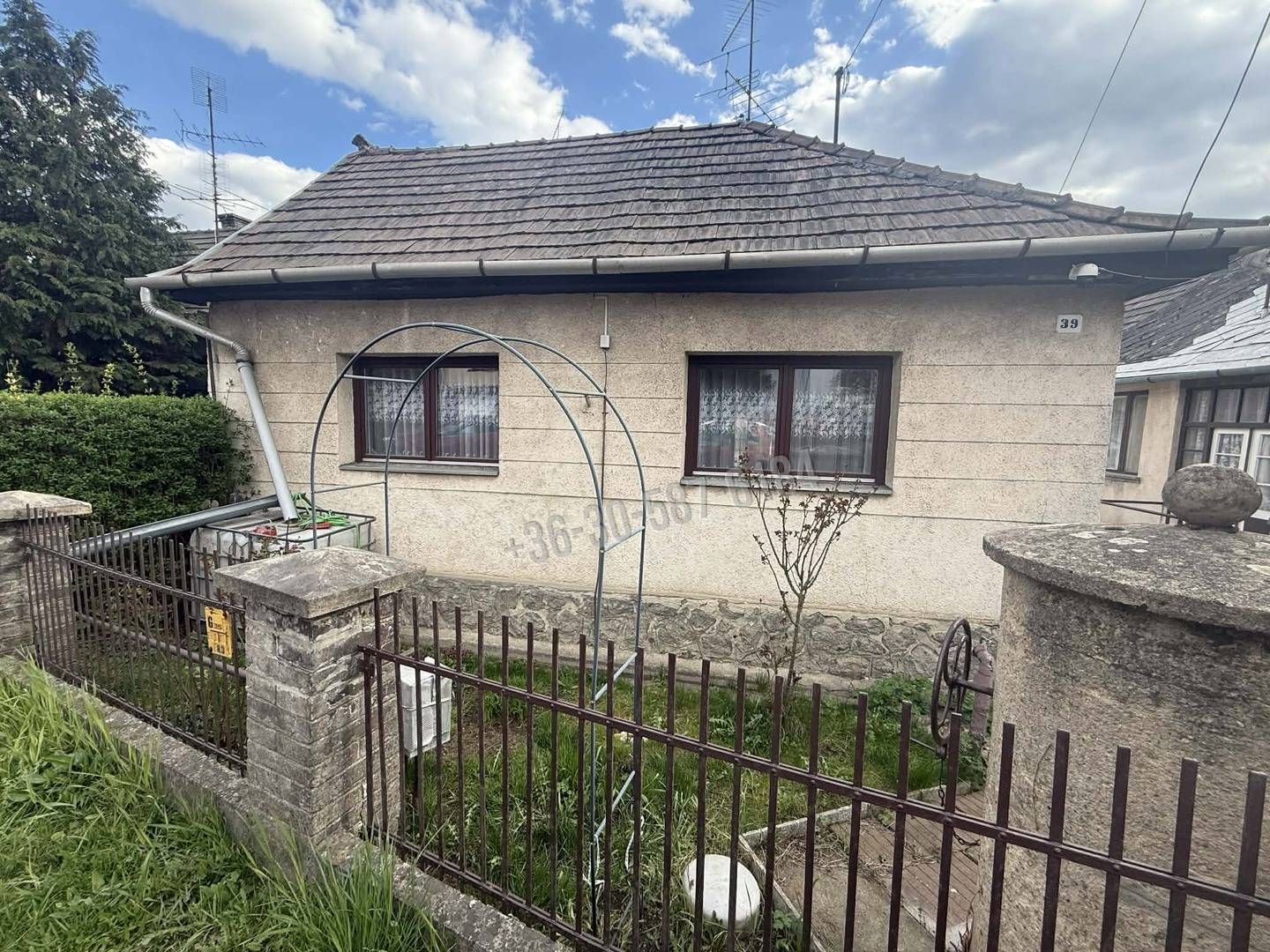 Eladó Családi ház, Salgótarján, Nincs megadva, 58nm, 20500000 Ft