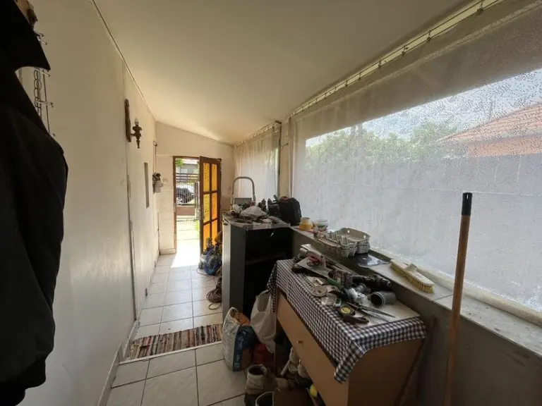 Szigethalmon hév megállótól 10 perc sétára 86 nm nappali+ 3 szobás családiház