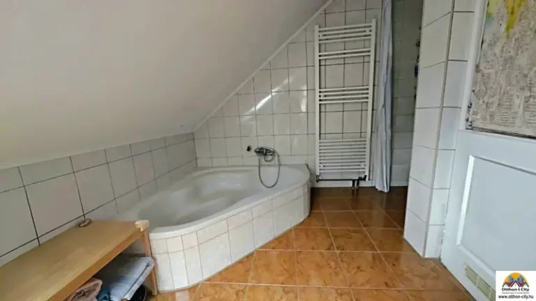 Eladó Ház, Budapest XVIII. kerület, ? LAKÁS HELYETT KERTES OTTHON? – 4 SZOBA + SAJÁT 90 M²-ES KERT A XVIII. KERÜLETBEN!, 67nm, 87900000 Ft
