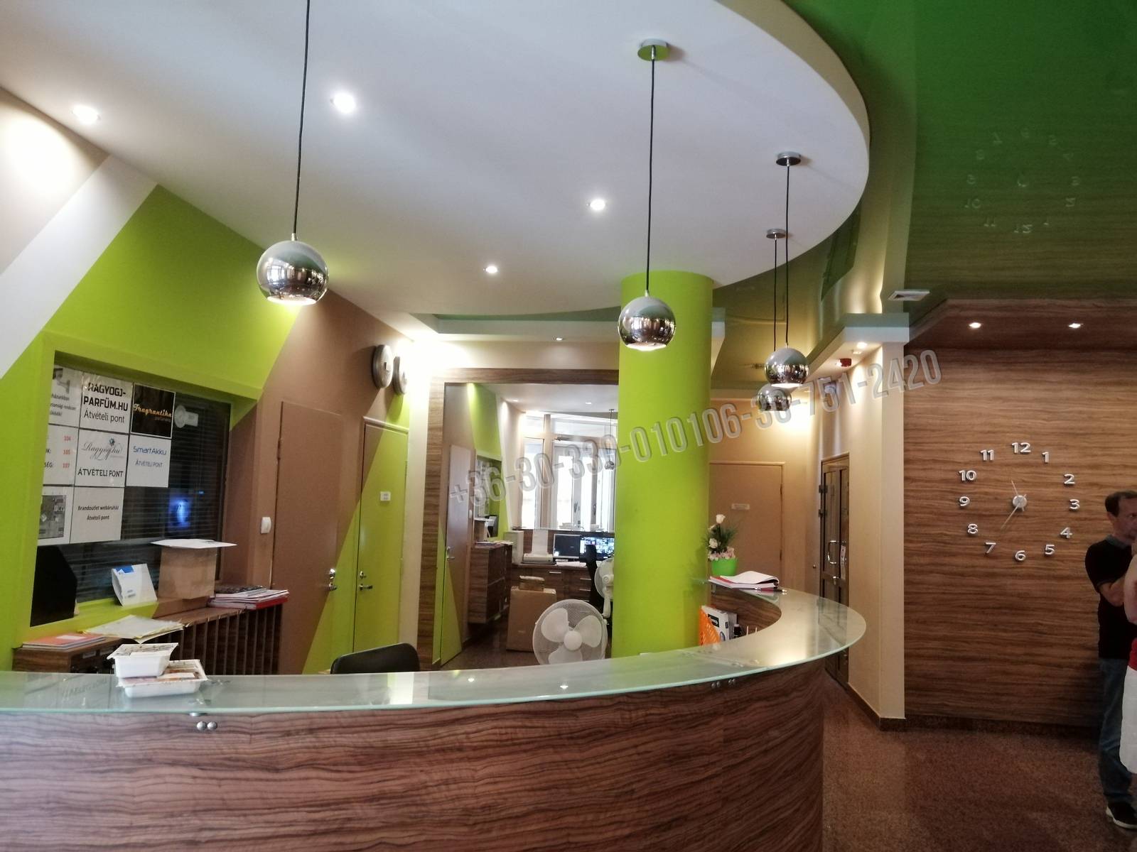 Kiadó Iroda, irodaház, Budapest VI. kerület, Terézváros (Nagykörúton kívül), Bajnok utca, 275nm, 903375 Ft