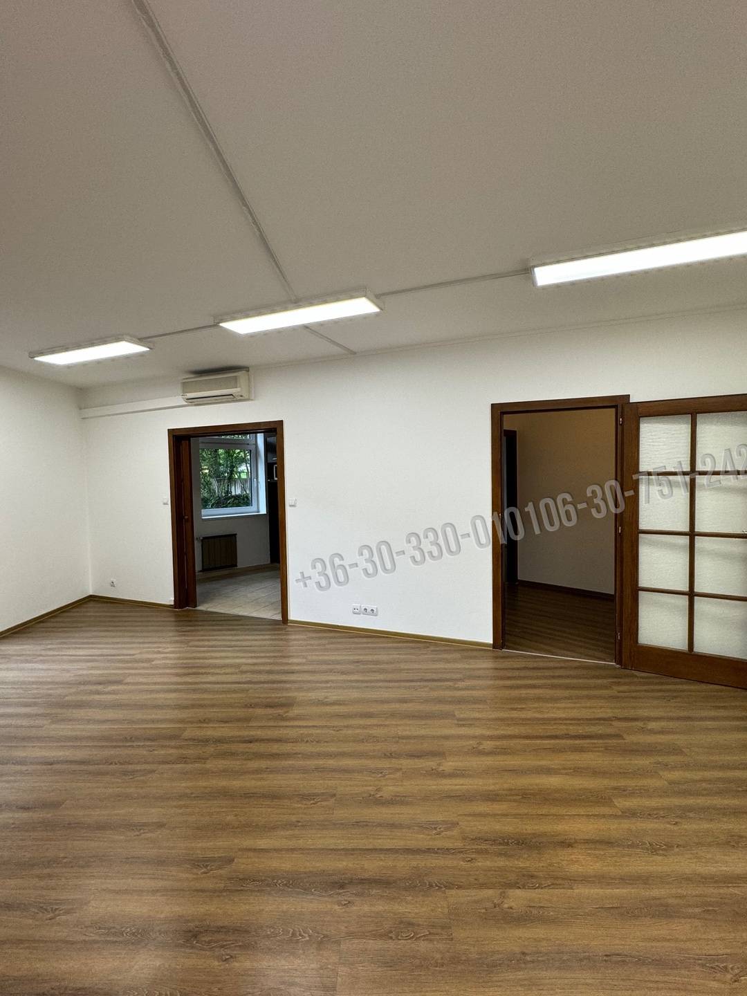 Kiadó Iroda, irodaház, Budapest XI. kerület, Sasad, Dayka Gábor utca, 74nm, 351130 Ft