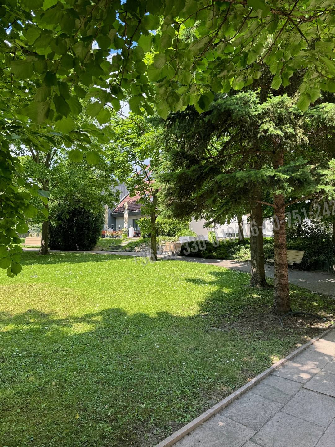 Kiadó Iroda, irodaház, Budapest XI. kerület, Sasad, Dayka Gábor utca, 74nm, 351130 Ft
