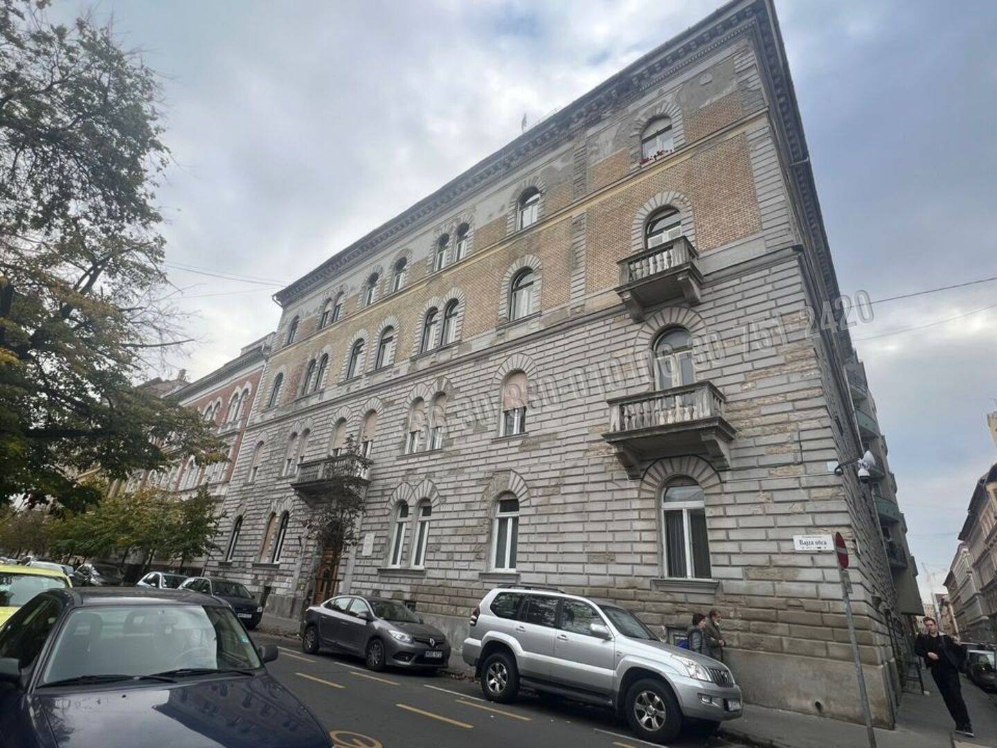 Kiadó Iroda, irodaház, Budapest VI. kerület, Külső-Terézváros–Diplomatanegyed, 268nm, 1150000 Ft