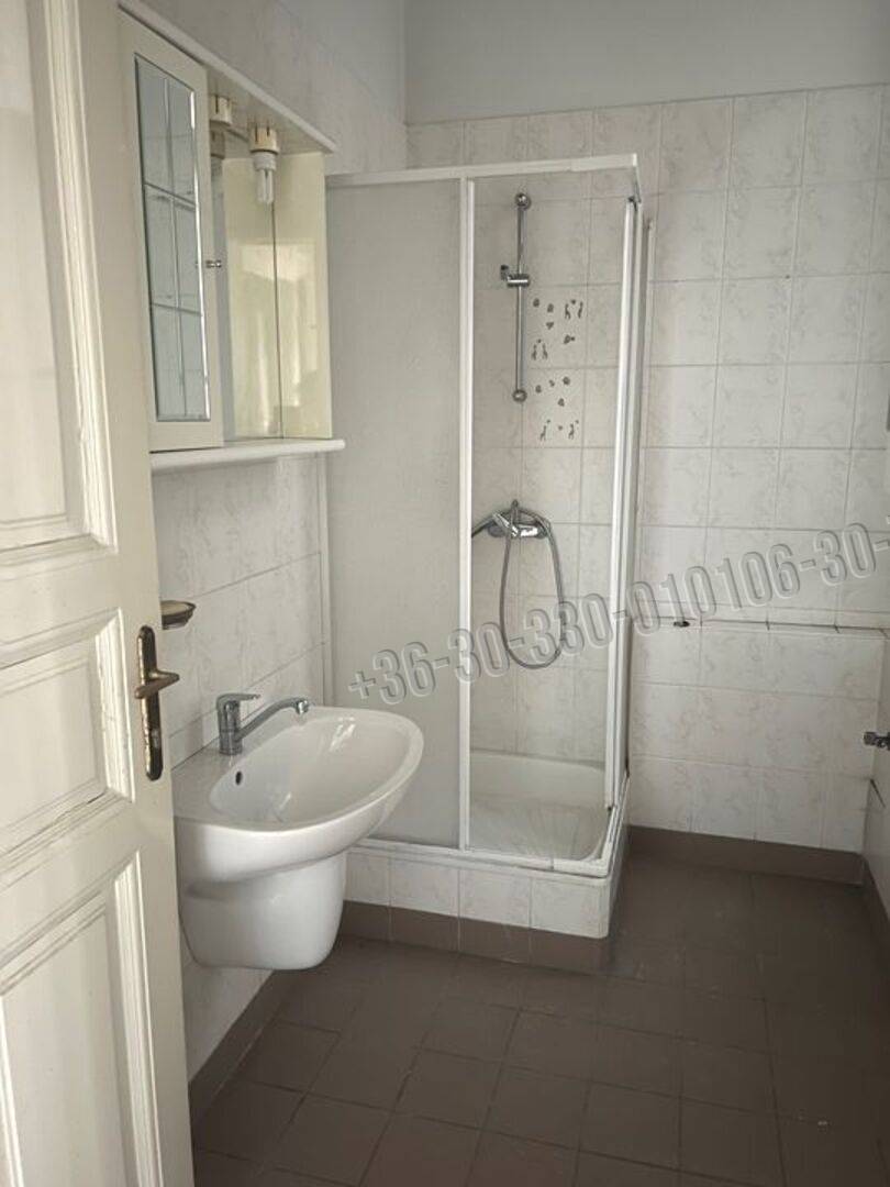 Kiadó Iroda, irodaház, Budapest VI. kerület, Külső-Terézváros–Diplomatanegyed, 268nm, 1150000 Ft