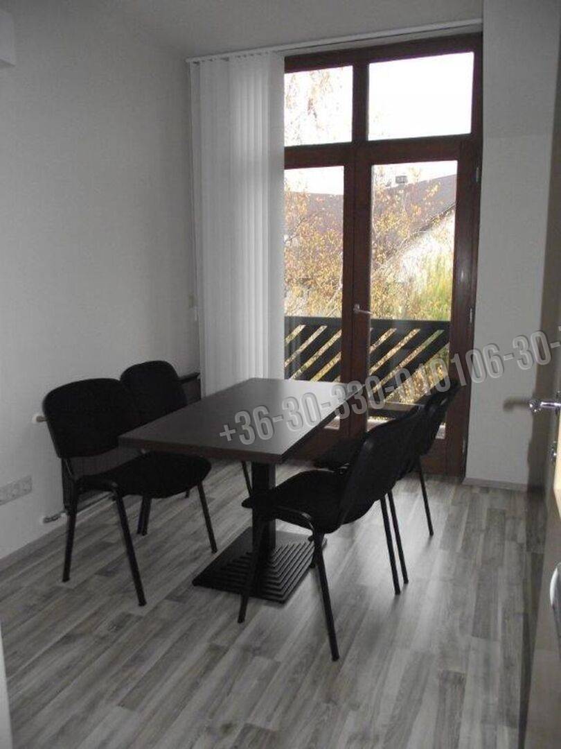 Kiadó Iroda, irodaház, Budapest XI. kerület, Sasad, Dayka Gábor utca, 34nm, 161330 Ft