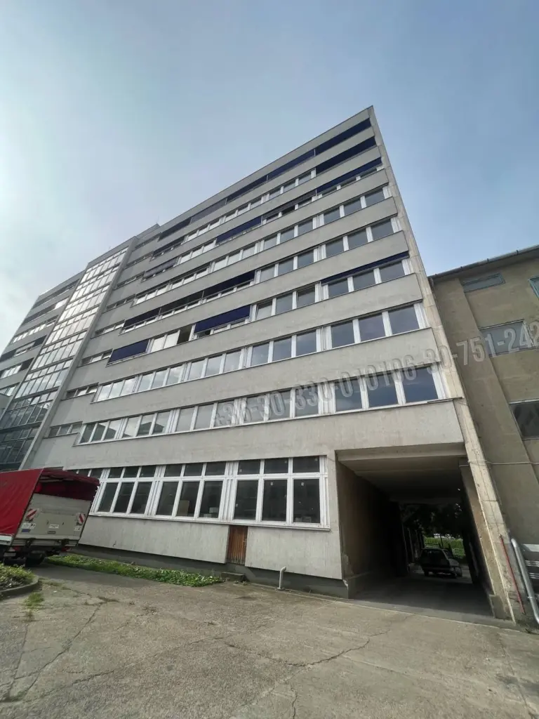 Kiadó Iroda, irodaház, Budapest XIX. kerület, Kispest, Üllői út, 60nm, 131400 Ft