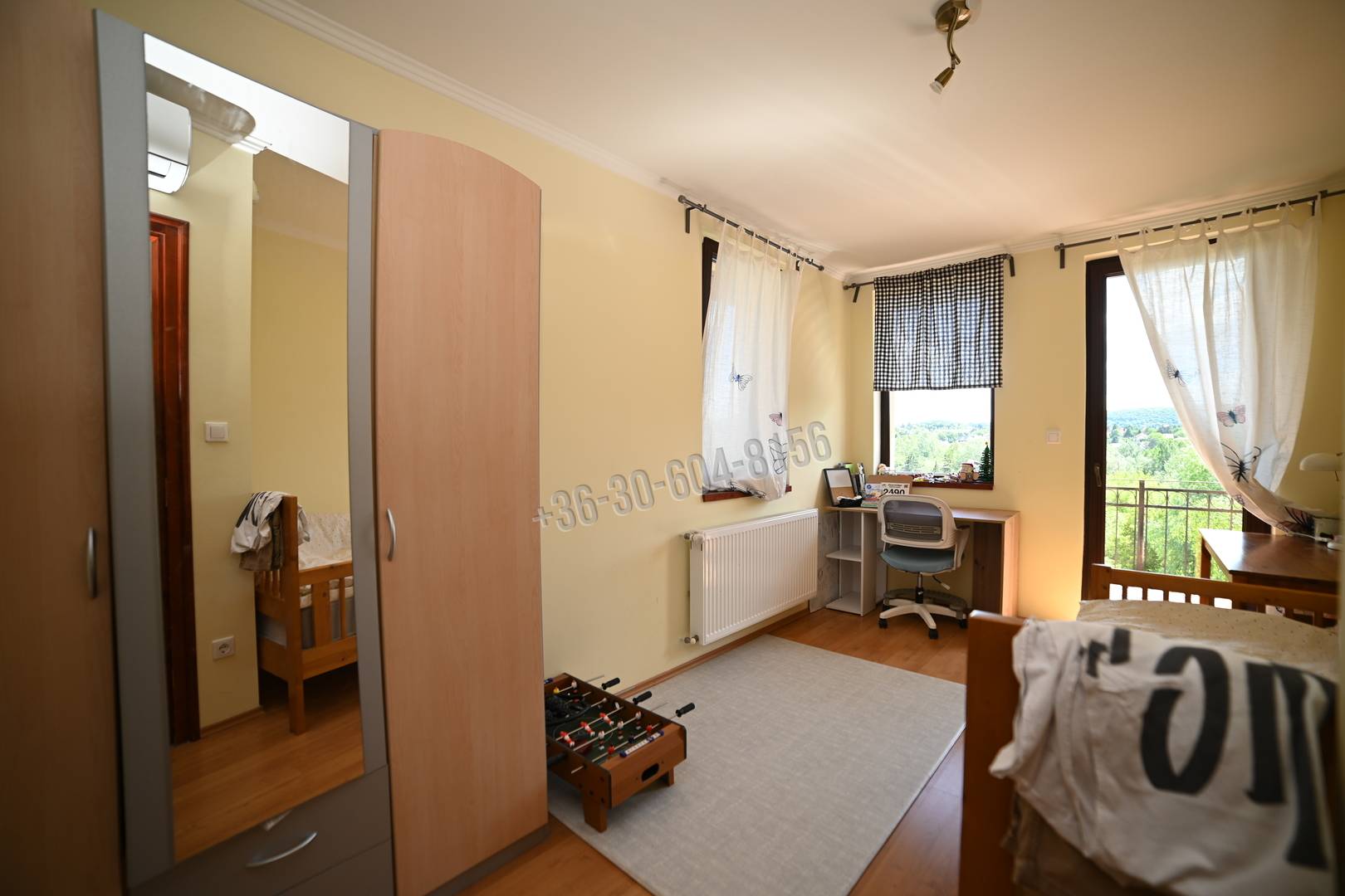Kiadó Ikerház, Budapest II. kerület, Pesthidegkút-Ófalu – II/A, 195nm, 894250 Ft