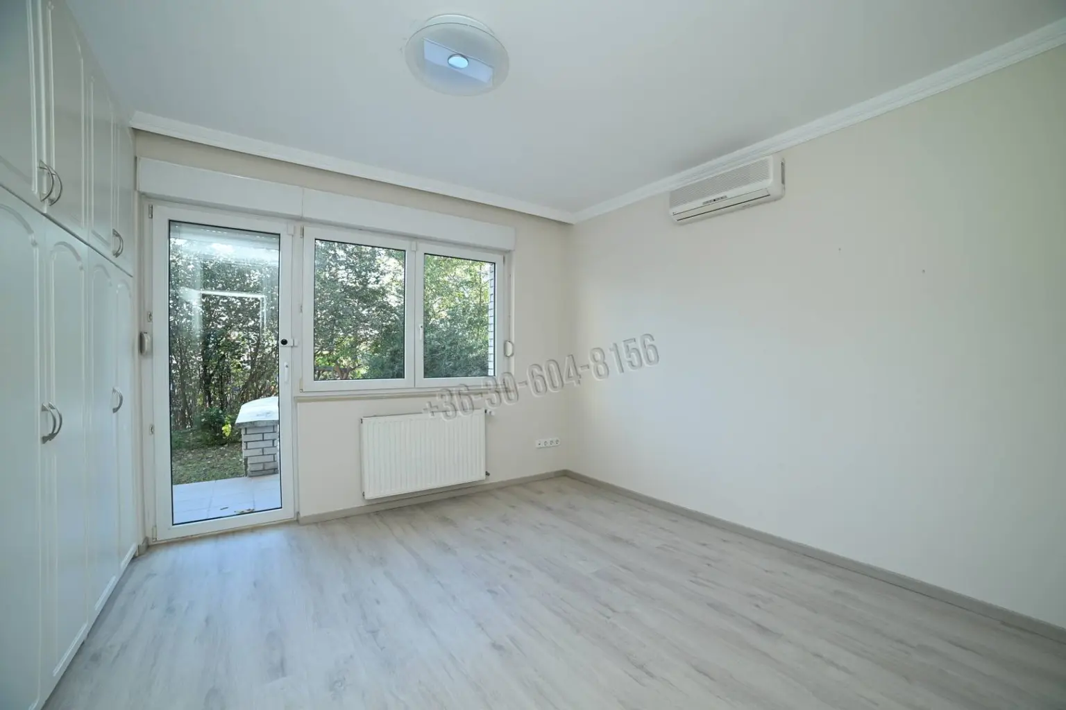 Kiadó Családi ház, Budapest II. kerület, Máriaremete – II/A, 265nm, 1055600 Ft