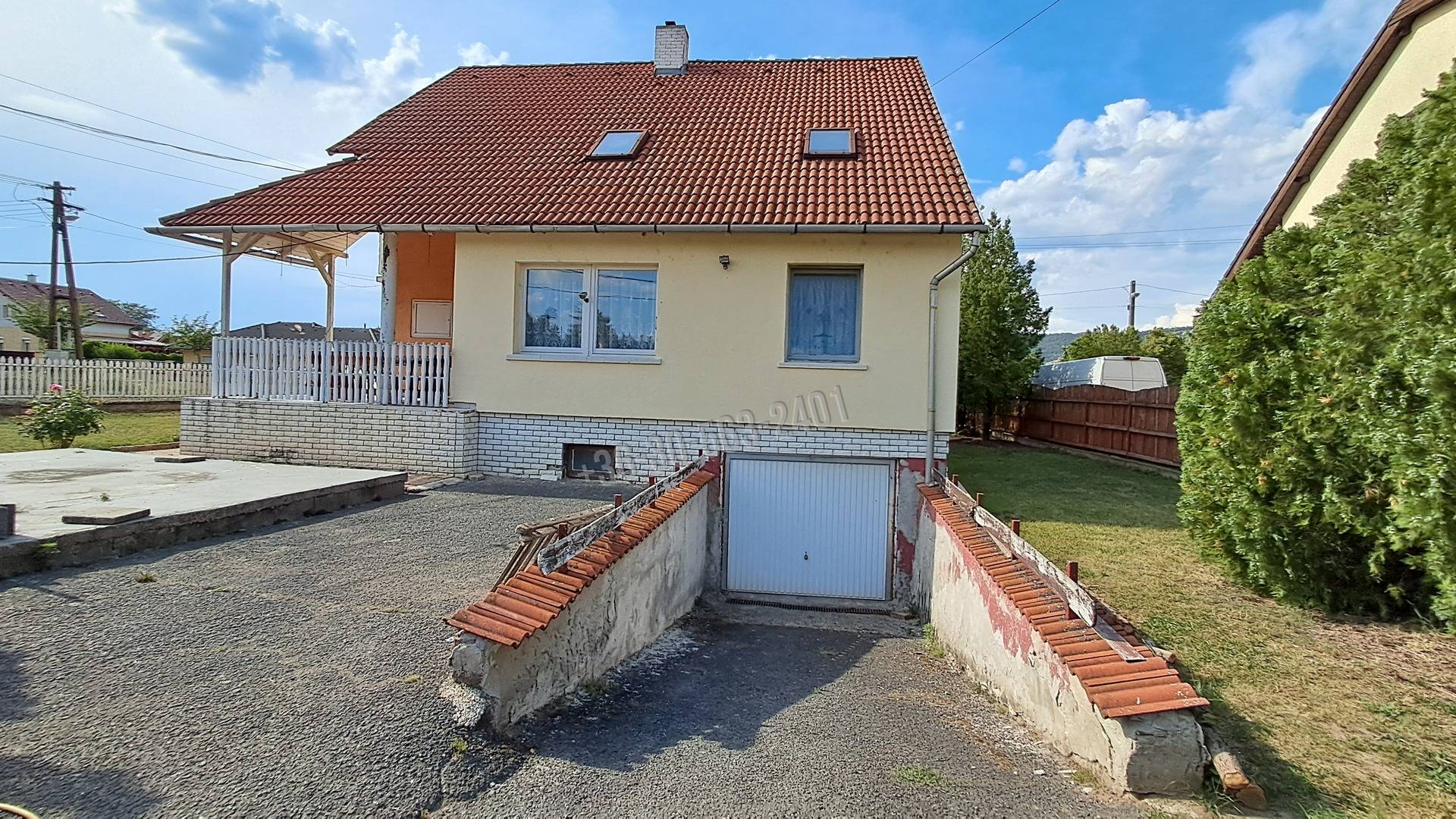 Eladó Társasházi lakás, Esztergom, Szentgyörgymező, Leiningen-Westerburg utca, 148nm, 107000000 Ft