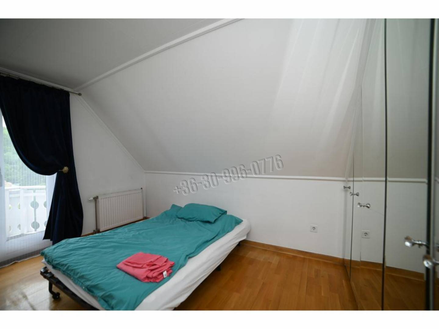 Kiadó Családi ház, Budapest II. kerület, Pesthidegkút-Ófalu – II/A, 270nm, 800000 Ft