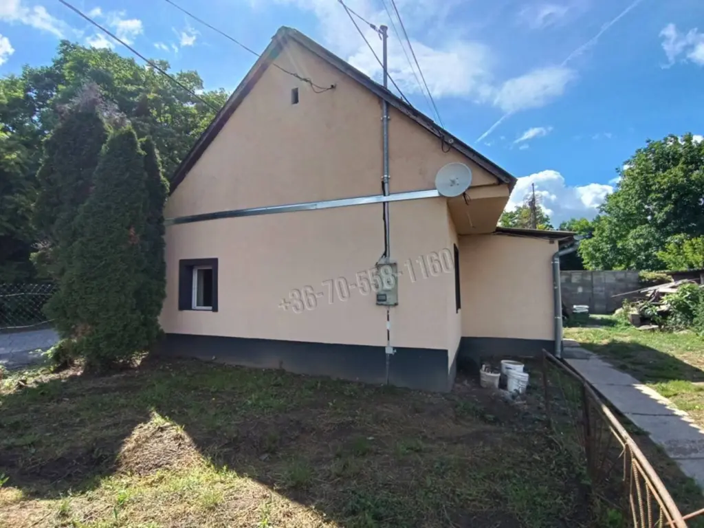 Eladó Társasházi lakás, Vác, Deákvár, Gombási út, 30nm, 29900000 Ft