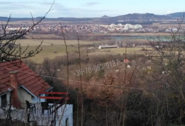 Eladó Külterületi telek, Tapolca, Nincs megadva, Szent György-hegy , 50nm, 28000000 Ft