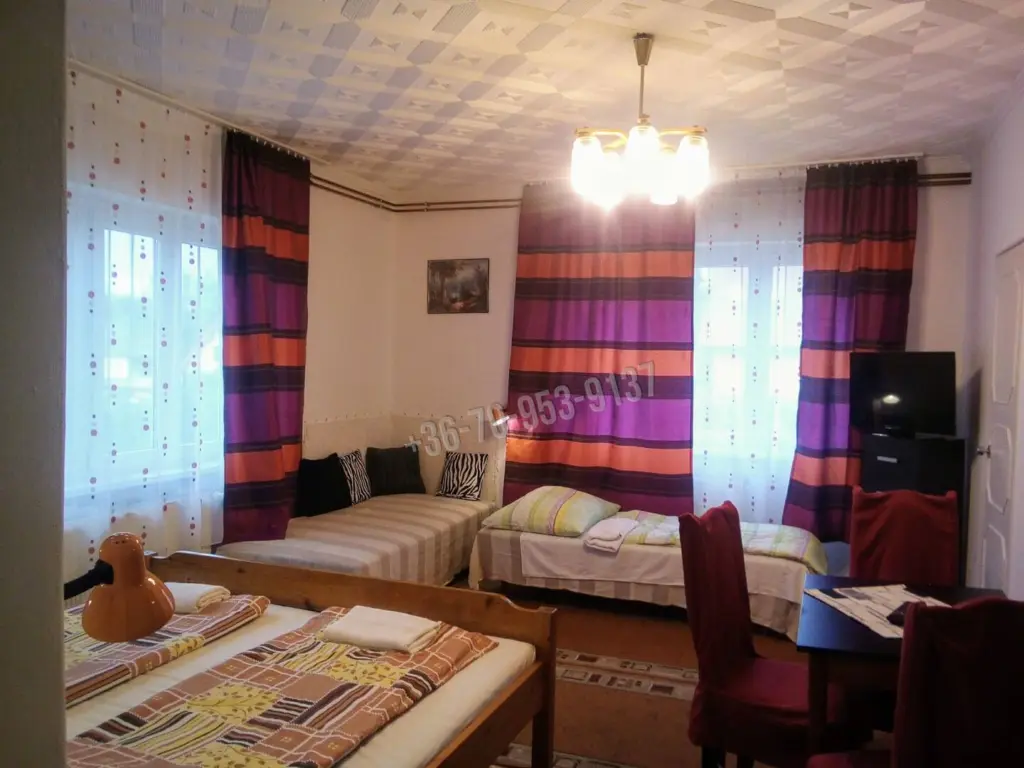 Eladó Hotel, panzió, Badacsonytomaj-Badacsony, 280nm, 229000000 Ft