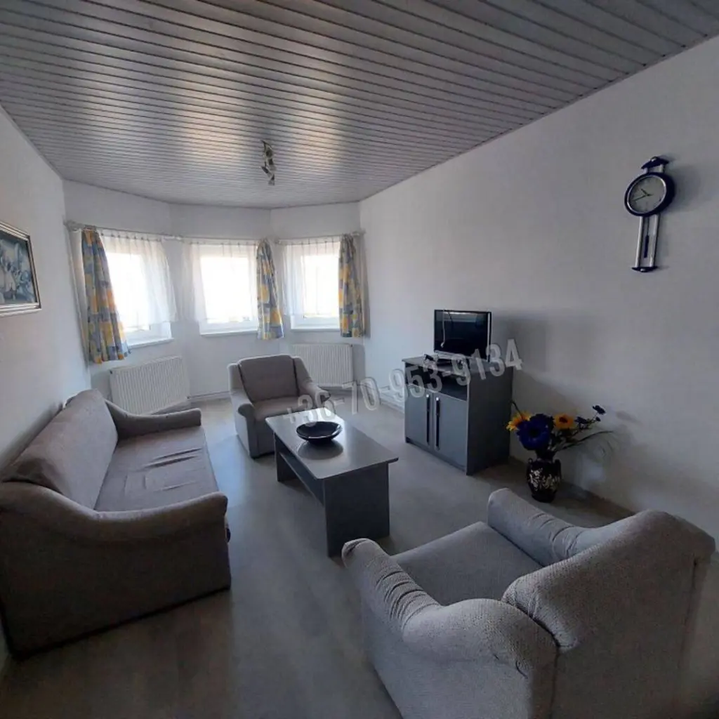 Eladó Hotel, panzió, Gyenesdiás, Alsógyenes, 375nm, 179000000 Ft