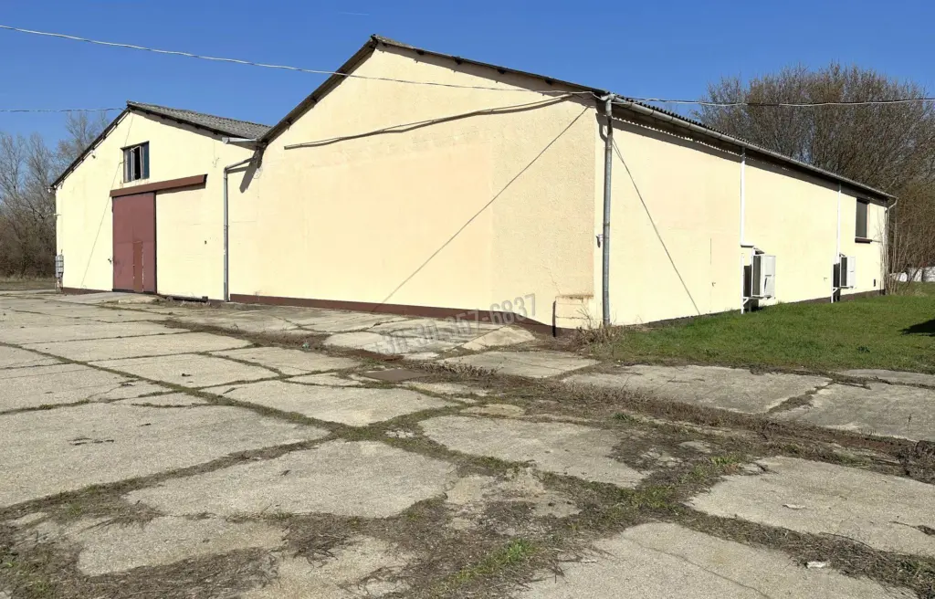 Kiadó Gyárépület, Szeged, Dorozsma, Tóth János Dűlő, 1313nm, 1575600000 Ft