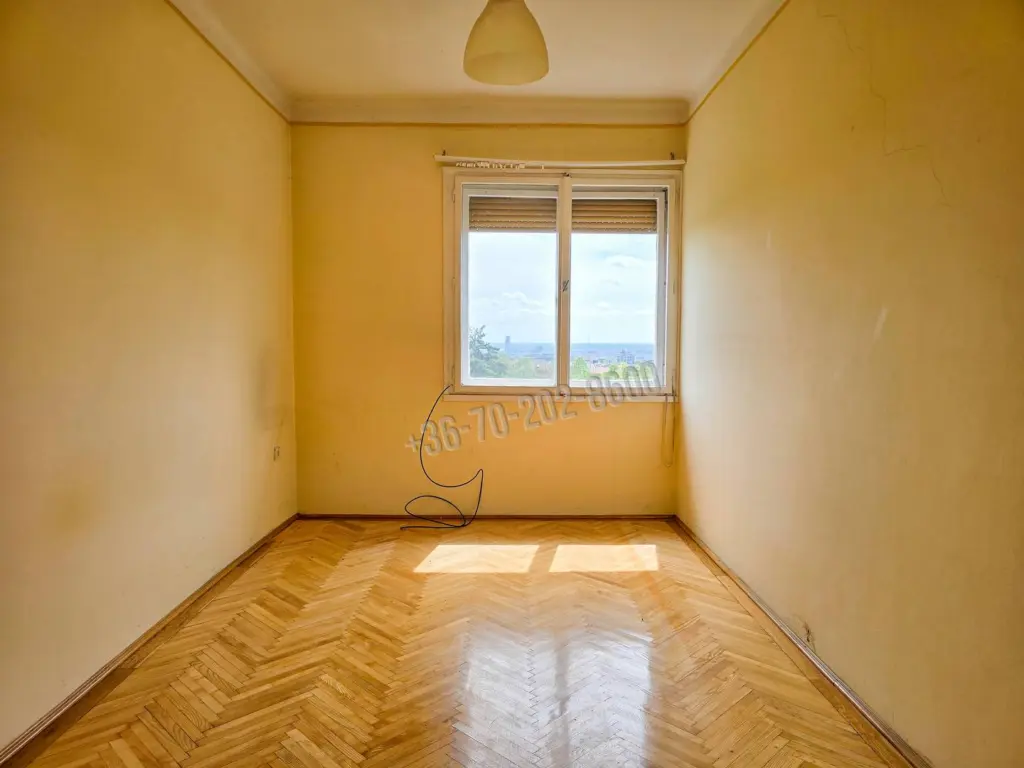 Eladó Társasházi lakás, Budapest XII. kerület, Kissvábhegy, Istenhegyi út, 74nm, 130000000 Ft