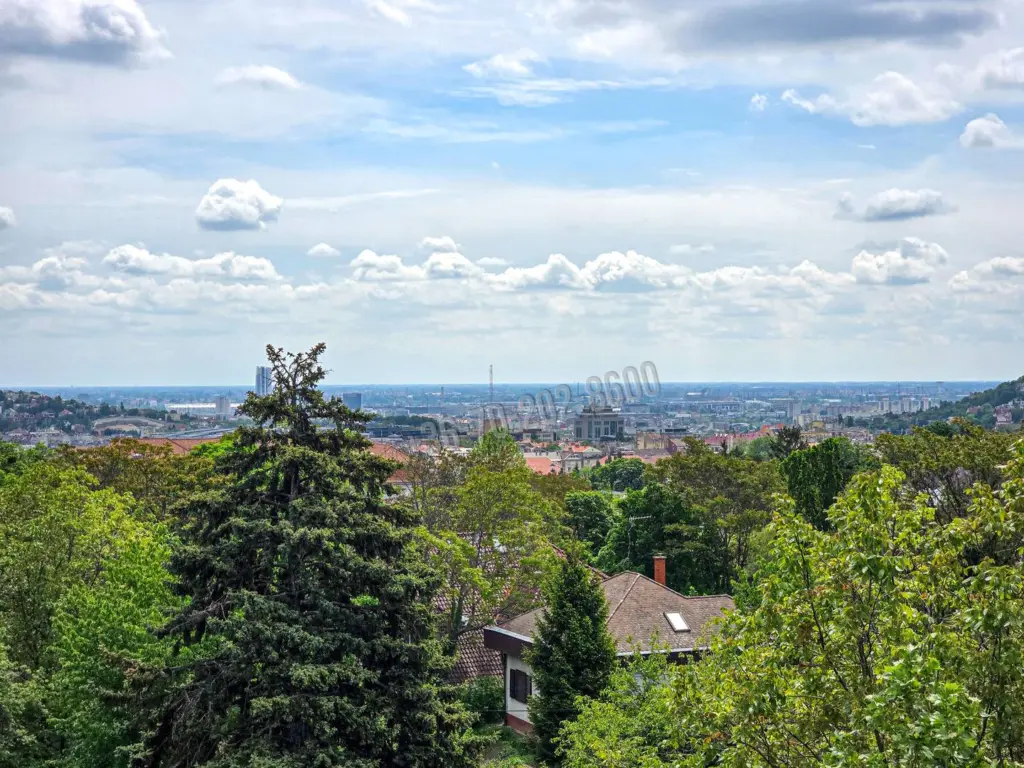 Eladó Társasházi lakás, Budapest XII. kerület, Kissvábhegy, Istenhegyi út, 74nm, 130000000 Ft