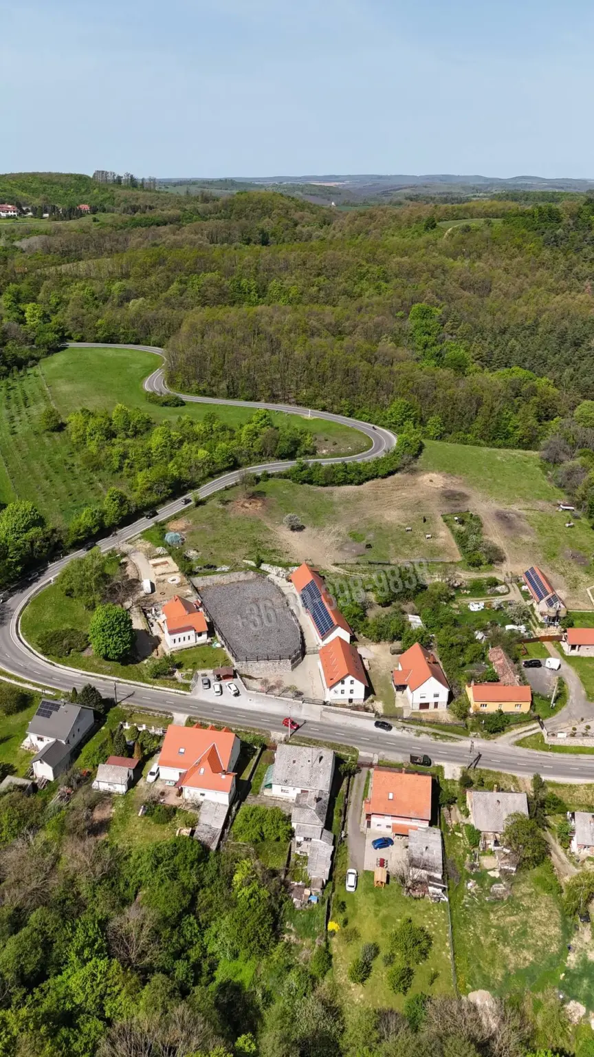 Eladó Vendéglő, étterem, Orfű, Nincs megadva, 181nm, 320000000 Ft