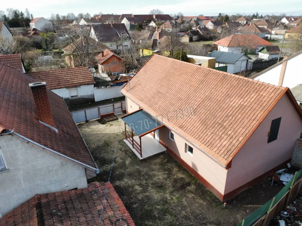 Eladó Családi ház, Jászapáti, Városközpont, Ivanics utca, 80nm, 14900000 Ft