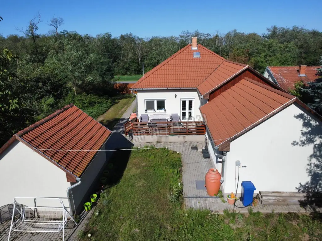 Eladó Családi ház, Heves, Nincs megadva, Bernáthegy, 65nm, 49900000 Ft