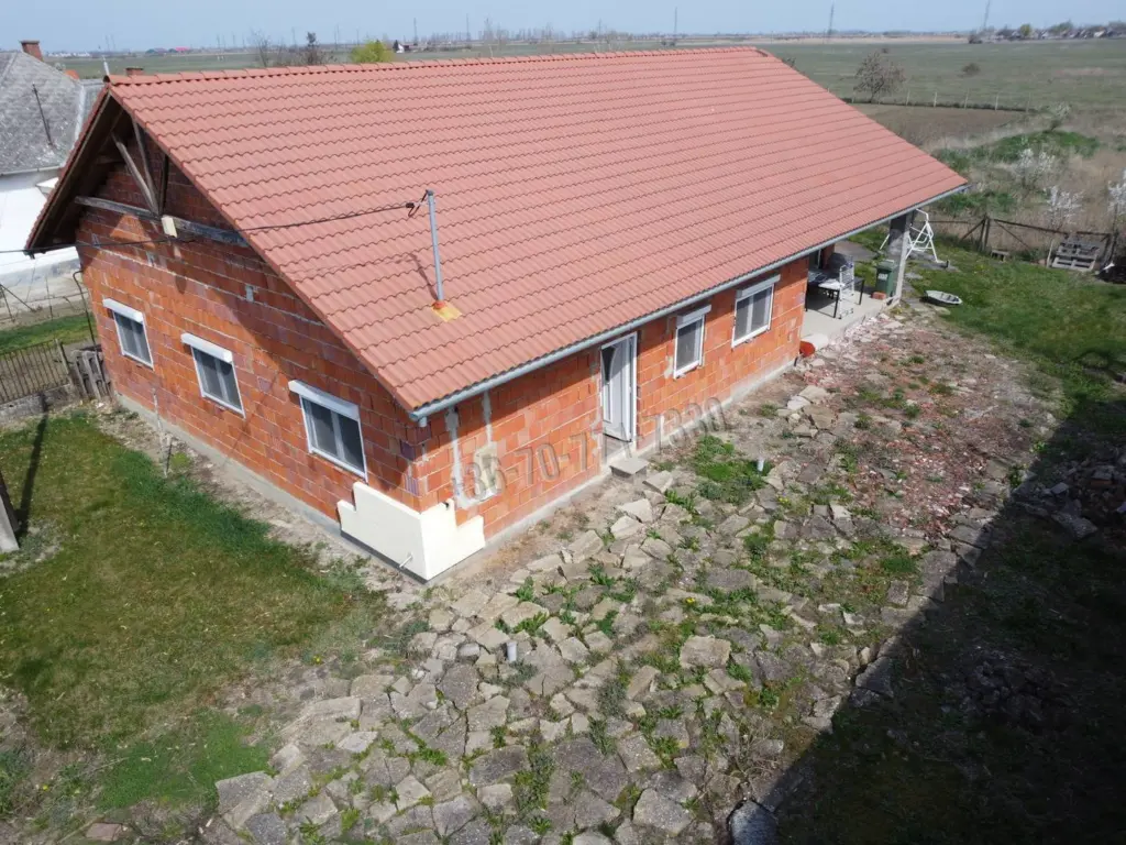 Eladó Családi ház, Kisköre, Nincs megadva, Dózsa György út, 155nm, 52900000 Ft