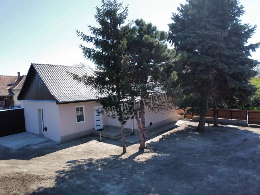 Eladó Családi ház, Erdőtelek, Bajcsy-Zsilinszky Endre utca, 72nm, 27900000 Ft