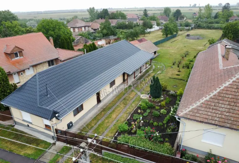 Eladó Családi ház, Tiszanána, Nincs megadva, Fő út, 100nm, 34000000 Ft